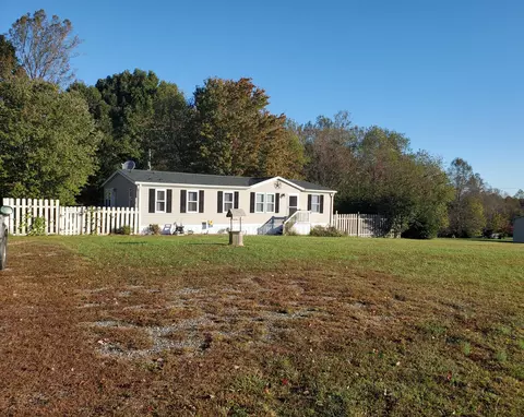 3313 Circle Creek Rd, Penhook, VA 24137