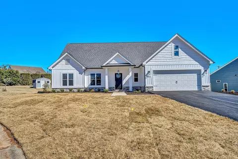 405 Decatur Cir, Salem, VA 24153
