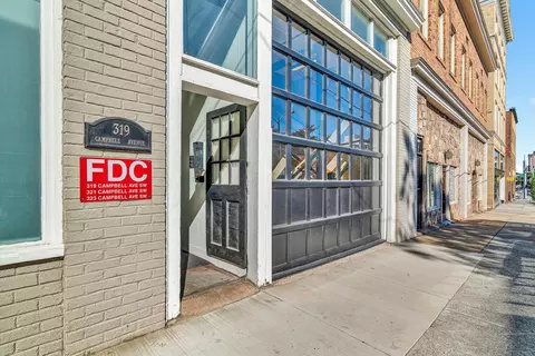 319 Campbell Ave SW #202, Roanoke, VA 24016
