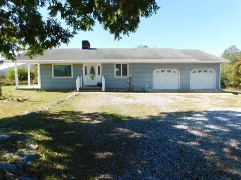 1789 Von Roy Rd, Bedford, VA 24523