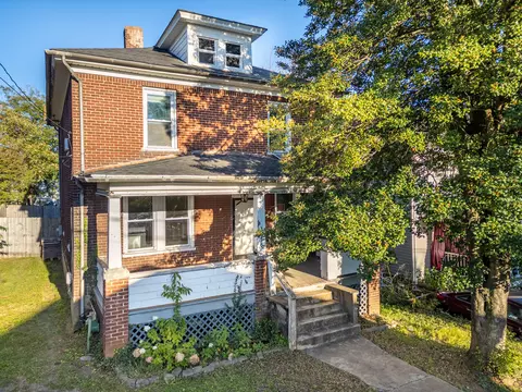 1516 7th St SE, Roanoke, VA 24013