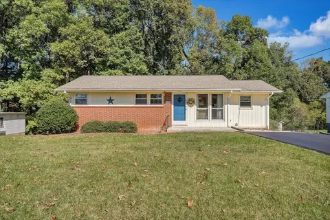 1310 Scuffling Hill Rd, Rocky Mount, VA 24151