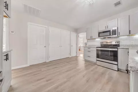 2204 Brookside Ln SE, Roanoke, VA 24014 photo 13