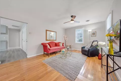 2204 Brookside Ln SE, Roanoke, VA 24014 photo 3