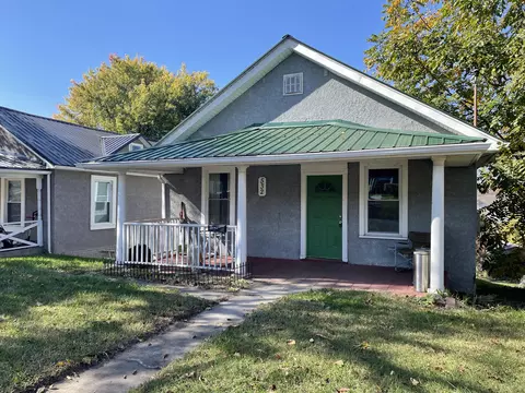 532 N Beverly Ave, Covington, VA 24426