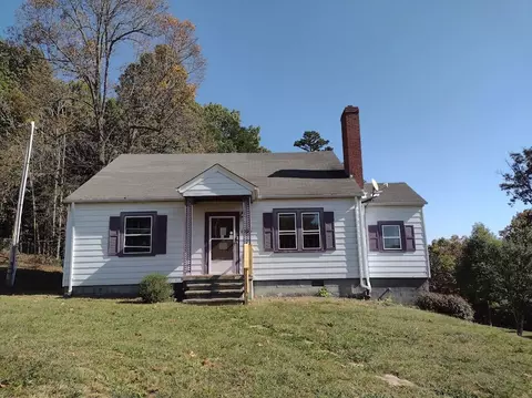 1005 Mountain Rd, Martinsville, VA 24112