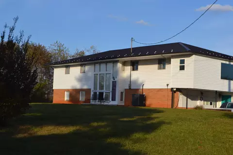 2445 Circle Creek Rd, Penhook, VA 24137
