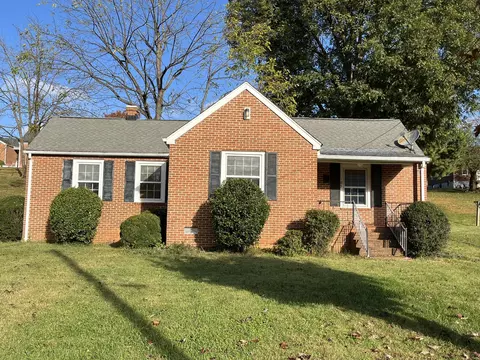 185 First St, Rocky Mount, VA 24151
