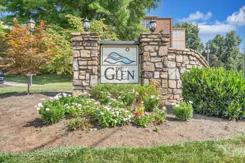 4641 Heather Dr SW #101, Roanoke, VA 24018