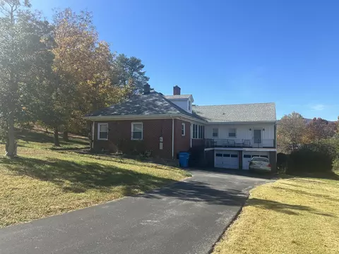 4635 Grandin Rd SW, Roanoke, VA 24018