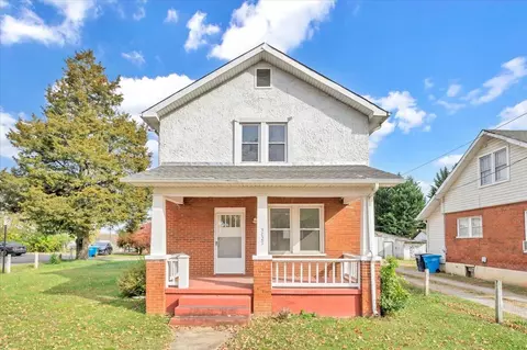 3029 Plantation Rd NE, Roanoke, VA 24012