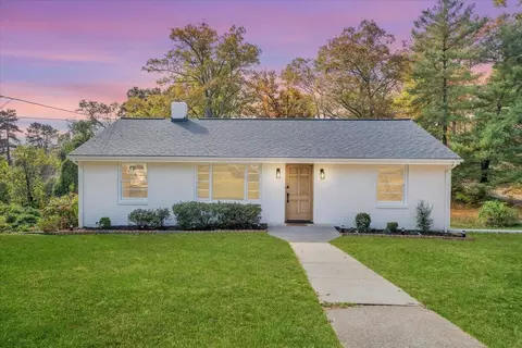 8252 Webster Dr, Roanoke, VA 24019