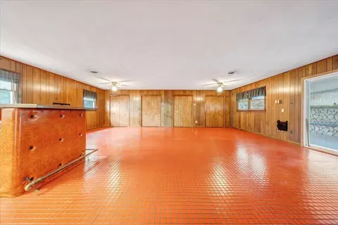 3701 Springvale St SE, Roanoke, VA 24014 photo 8