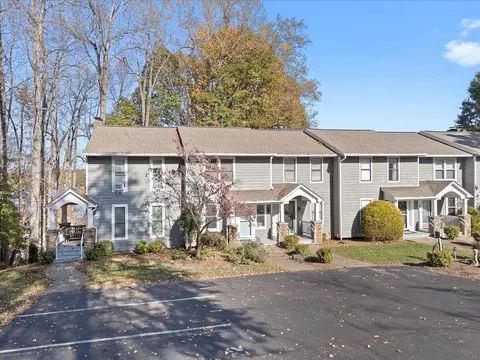 1791 Windlass Rd, Moneta, VA 24121 photo 3