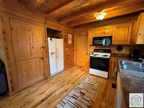 Kitchen - 164 Reserve Trl, Stuart, VA 24171 photo 2 of 3