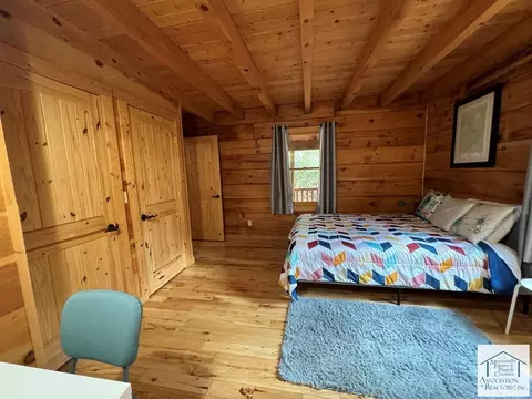 Bedroom - 164 Reserve Trl, Stuart, VA 24171 photo 2 of 4