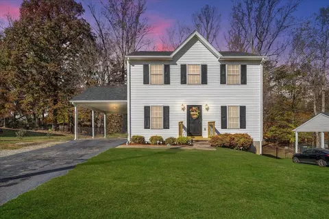 43 Wickersham Rd, Ridgeway, VA 24148