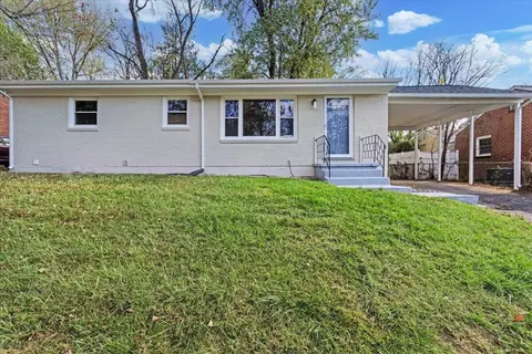 3754 Signal Hill Ave NW, Roanoke, VA 24017