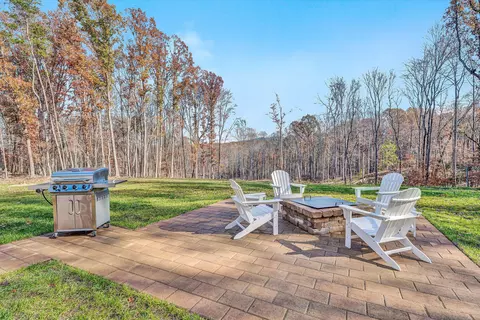 840 Jefferson Dock Rd, Penhook, VA 24137 photo 4