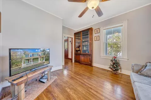 342 Boyd St, Buchanan, VA 24066 photo 6