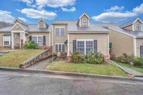 3753 Evan Ln, Roanoke, VA 24012