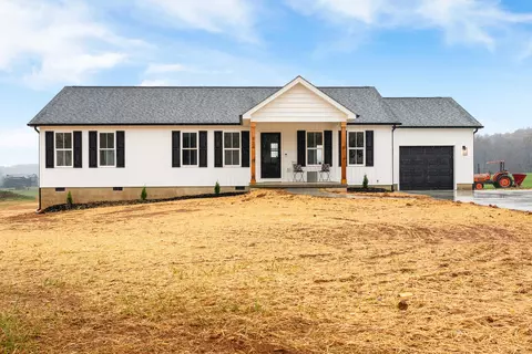 934 Smith St, Bedford, VA 24523