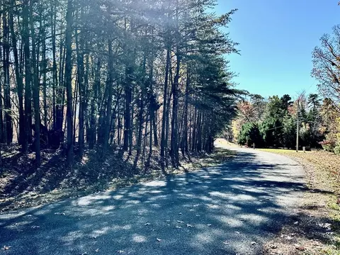 0 Mountwood Dr, Huddleston, VA 24104