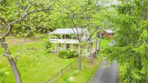 Exterior - 11131 Acorn Ln, Broadway, VA 22815 photo 19 of 20