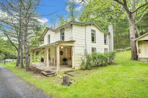 Exterior - 11131 Acorn Ln, Broadway, VA 22815 photo 7 of 20