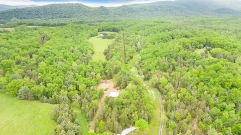 View/Area - 11131 Acorn Ln, Broadway, VA 22815 photo 1 of 6
