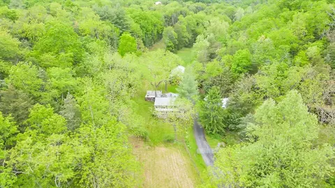 View/Area - 11131 Acorn Ln, Broadway, VA 22815 photo 6 of 6