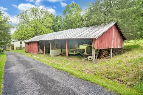 Exterior - 11131 Acorn Ln, Broadway, VA 22815 photo 11 of 20