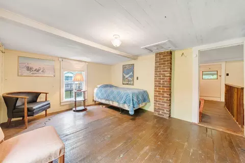 Bedroom - 11131 Acorn Ln, Broadway, VA 22815 photo 5 of 7