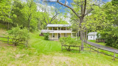 Exterior - 11131 Acorn Ln, Broadway, VA 22815 photo 18 of 20
