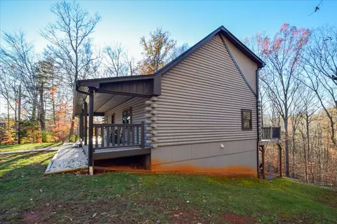 105 Old Post Rd, Moneta, VA 24121 photo 35