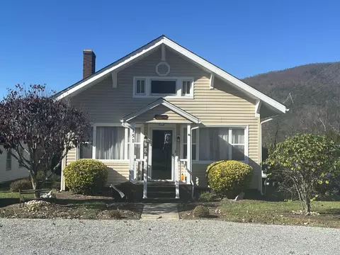 151 Culpepper Ave, Buchanan, VA 24066
