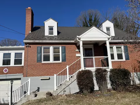 3151 Woodlawn Ave SW, Roanoke, VA 24015