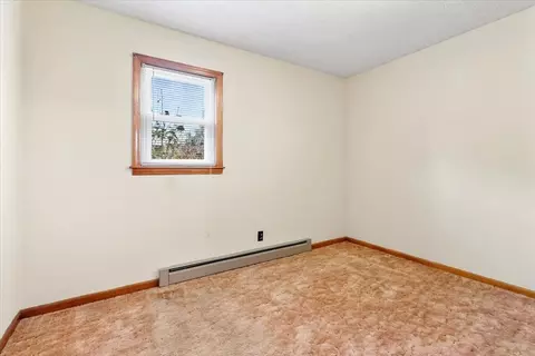 Bedroom - 529 Free St, Dublin, VA 24084 photo 1 of 7