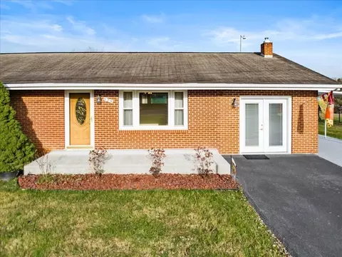 Exterior - 529 Free St, Dublin, VA 24084 photo 10 of 10
