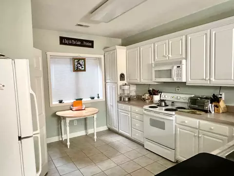 1175 Mariners Way #57, Huddleston, VA 24104