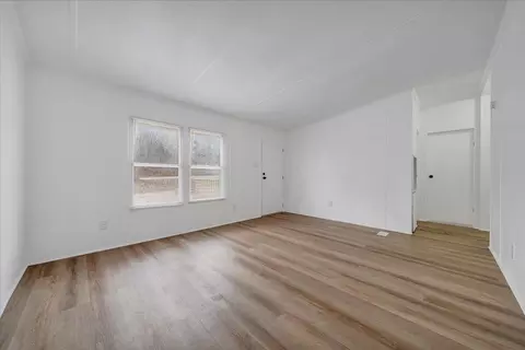 68 Jarrett Dr, Fieldale, VA 24089 photo 7