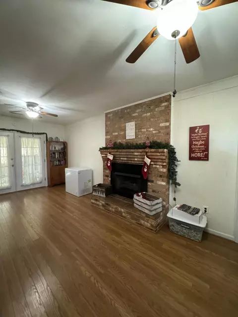 202 Old Brook Rd, Vinton, VA 24179 photo 3