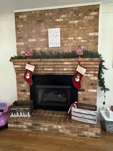 202 Old Brook Rd, Vinton, VA 24179 photo 2