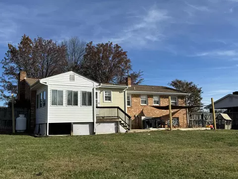 202 Old Brook Rd, Vinton, VA 24179 photo 19