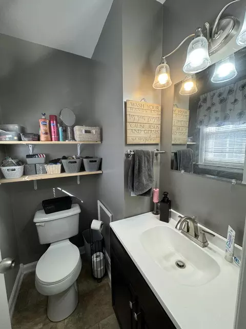202 Old Brook Rd, Vinton, VA 24179 photo 18