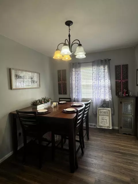 202 Old Brook Rd, Vinton, VA 24179 photo 9
