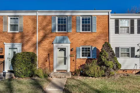 109 Southampton Dr, Vinton, VA 24179
