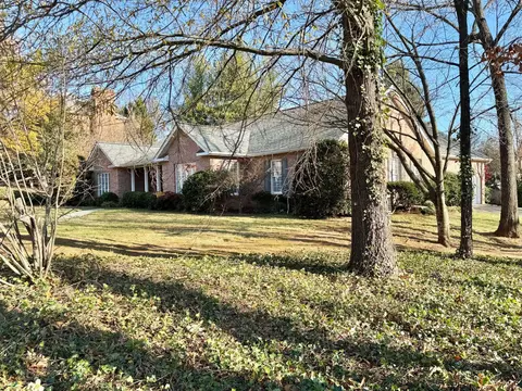 1314 Belle Aire Ln SW, Roanoke, VA 24015