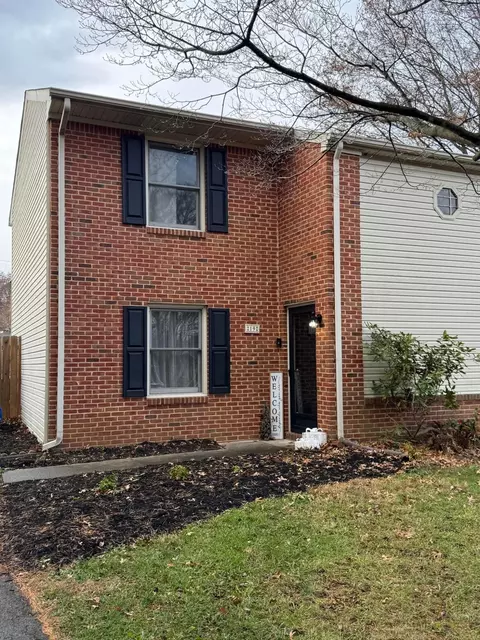 19 Hart Dr, Salem, VA 24153