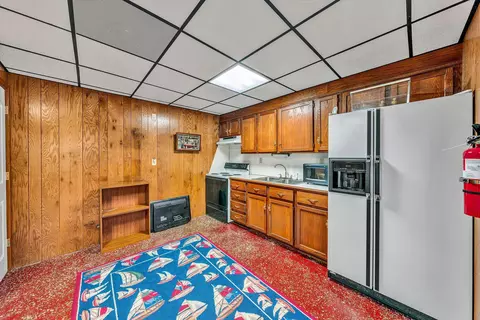 Kitchen - 35 Harbor View Cir, Penhook, VA 24137 photo 5 of 5